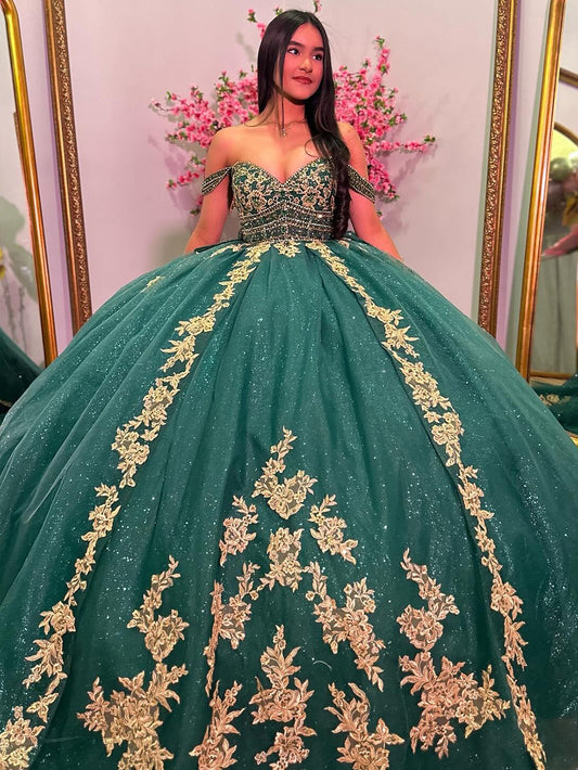 Emerald Green Quinceanera Dresses for Sweet 16 Princess Gown Gold Appliques Off Shoulder Beading Sparkle Tulle Birthday Party Prom Dresses