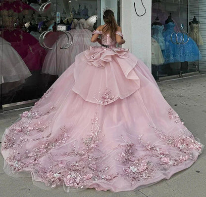 Sparkling Pink Sweetheart Quinceanera Dresses Off Shoulder Flowers Appliques Beads Corset Tiered Ruffle Party Sweet 16 Ball Gown Graduation Prom Gowns