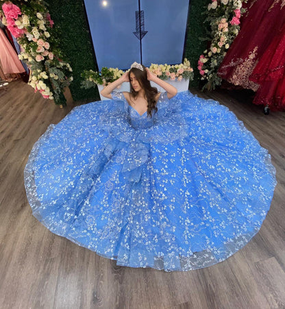 Blue Off Shoulder Sweetheart Ball Gown Princess Quinceanera Dresses 2024 Flowers Lace Appliques Tiered Ruffles Beaded Prom Party Gowns Sweet 16 Dress