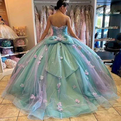 Sweetheart Ball Gown Quinceanera Dresses with Big Bow Appliques Beaded Tulle Princess 15 Year Old Birthday Formal Party Dress