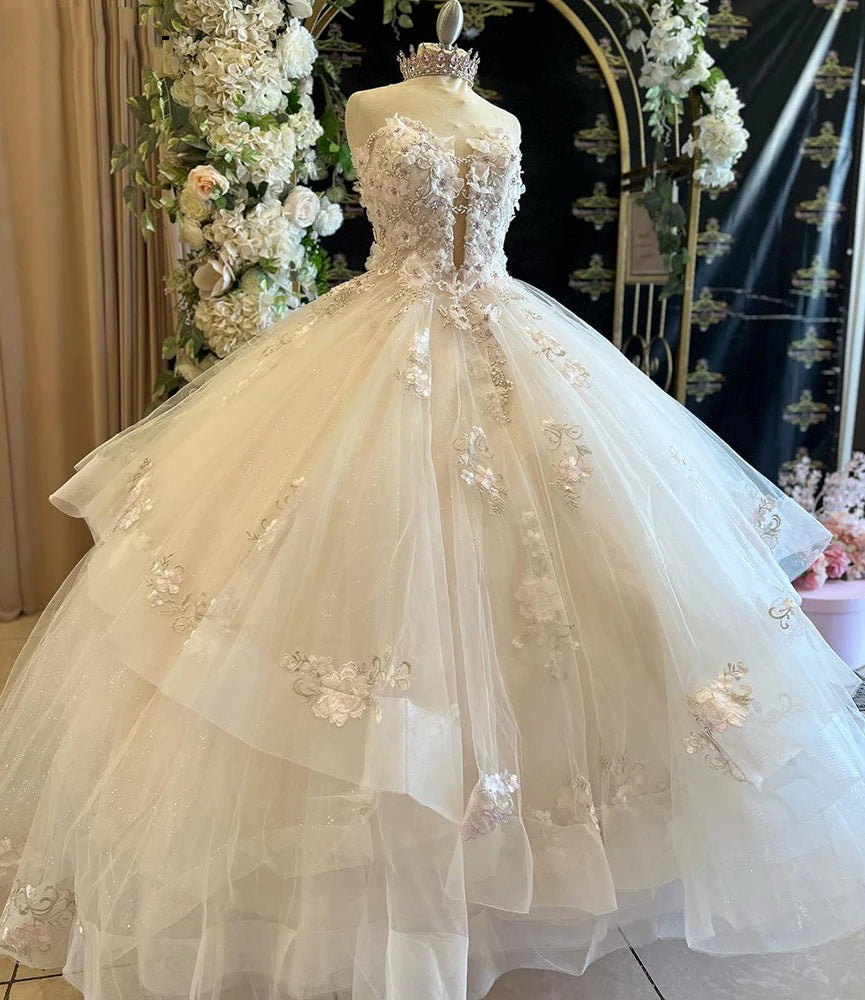 Strapless Quinceanera Dresses Ball Gown Flowers Lace Appliques Beaded Sweetheart Backless Tiered Tulle Ruffles Princess Sweet 15 16 Birthday Prom Party Gown