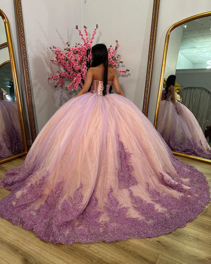 Strapless Sweetheart Corset Ball Gown 2024 Princess Quinceanera Dresses Lace Appliques Sparkly Beaded Tulle Formal Prom Party Gowns Sweet 16 Dress