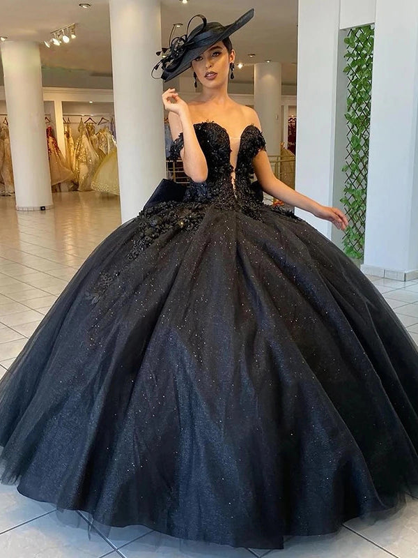 WQ1051 - Elegante vestido de quinceañera con hombros descubiertos, escote en V profundo, apliques de encaje y tul negro para dulces 16