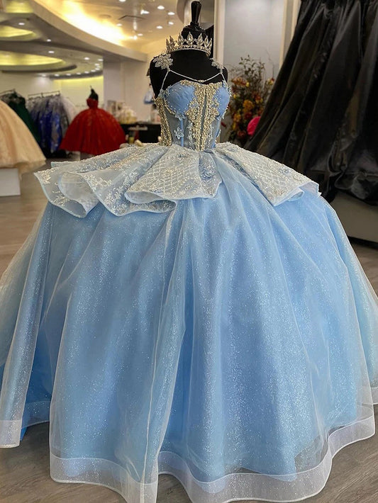 WQ1081 - Elegant Ball Gown Strapless Sleeveless Flower Lace Appliques Beaded Sky Blue Tulle Princess Gown Quinceanera Dress for Sweet 16