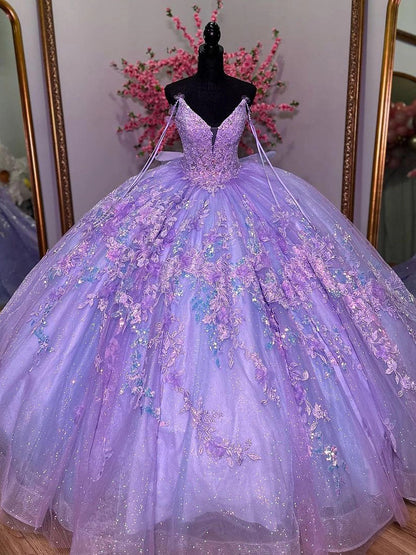 WQ1154 - Glitter & Sparkly Ball Gown V Neck Lace Appliques Beaded Bow Knot Lavender Tulle Quinceanera Dress Birthday Evening Party Gown for Sweet 16