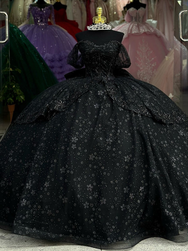 WQ1245 - Hermoso y clásico vestido de fiesta con hombros descubiertos, flores, apliques, cuentas, lazo, nudo, tul negro escalonado, vestido de quinceañera para dulces 16