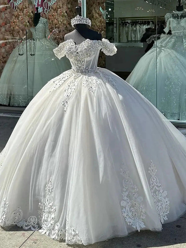 Off Shoulder Sleeveless Appliques Beaded White Quinceanera Dress for Sweet 16 WQ1209
