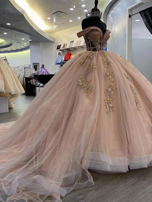 Rose Pink Illusion Off The Shoulder Quinceanera Dresses Princess Ball Gown Sequined Lace Appliques Beading Corset Tulle Party Gowns Sweet 16 Dress