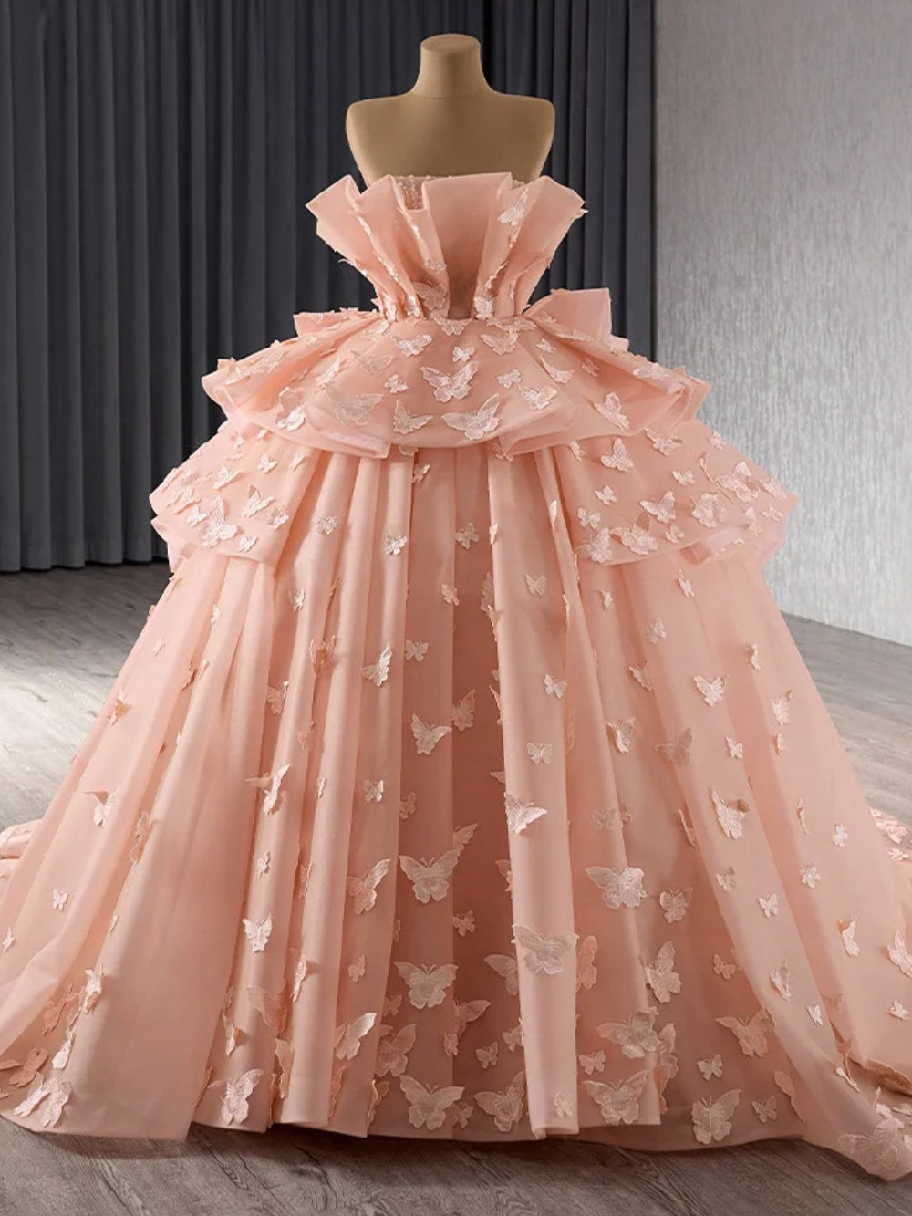 Butterfly Quinceanera Dresses Puffy Ball Gowns Strapless Princess  Beaded Tiered Tulle Girls Graduation Party Dress Sweet 16 Birthday Party Gown