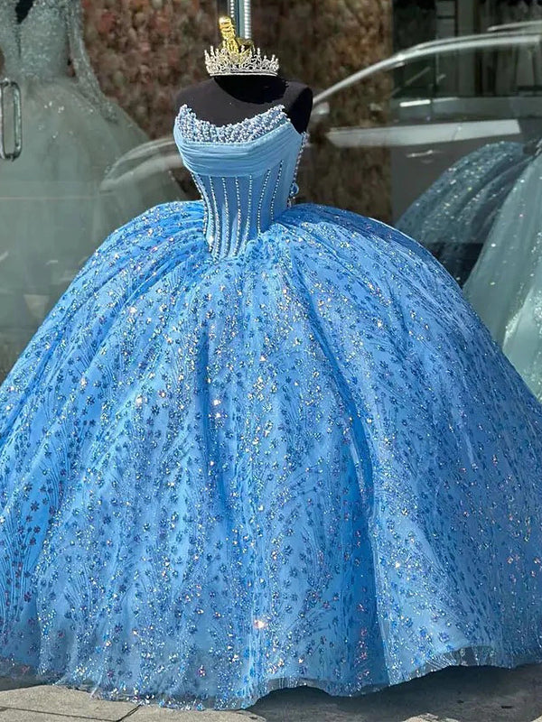Himmelblaues trägerloses Quinceanera-Kleid mit Pailletten, Ballkleid 2024, Korsett, Perlenbesatz, Glitzer, Tüll, Prinzessin, süßes 15./16. Geburtstagspartykleid mit Schleppe