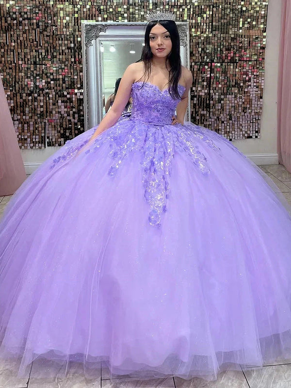 Lila Herzausschnitt Trägerloses Ballkleid Tüll Spitze Applikationen Blumen Perlen Schleife Geburtstag Party Kleider Sweet 16 Kleid für Teenager