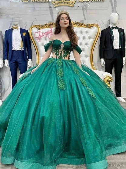 Luxus Smaragdgrün Quinceanera Kleider 2024 Ballkleid Off Schulter Blumenspitze Applikationen Korsett Perlen Sweet 16 Kleider Lace Up Geburtstagsparty