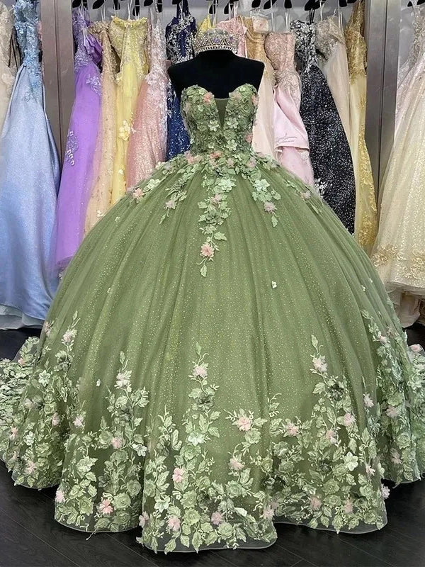 Elegantes Ballkleid mit Herzausschnitt und Spitzenapplikationen für Quinceanera-Kleider, Sweet 16, Pailletten, Ballkleid aus Tüll, Schleppe, Maskenballkleid