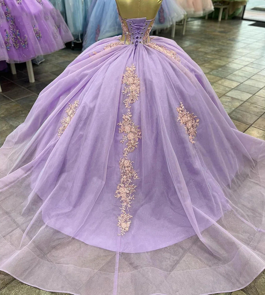 Robe de Quinceanera lilas en forme de cœur pour femme, en tulle, en dentelle, avec des appliques, robe de bal, sans bretelles, corset, robe de fête d'anniversaire perlée, robe Sweet 16