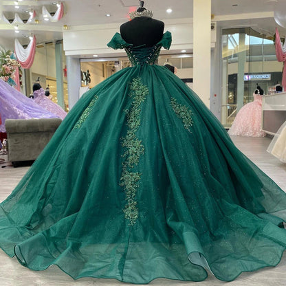 Smaragdgrüne Quinceanera-Kleider Blumen Spitzenapplikationen Schulterfrei Herzförmiger Ausschnitt Korsett Perlen Glitzer Tüll Puffy Prinzessin Sweet 15 16 Kleid Ballkleid