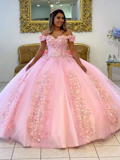 Schulterfreies Quinceanera-Kleid aus Spitze in Rosa mit Perlen und Applikationen, Ballkleider mit Schleife hinten, süßes 15.-16. Geburtstagspartykleid