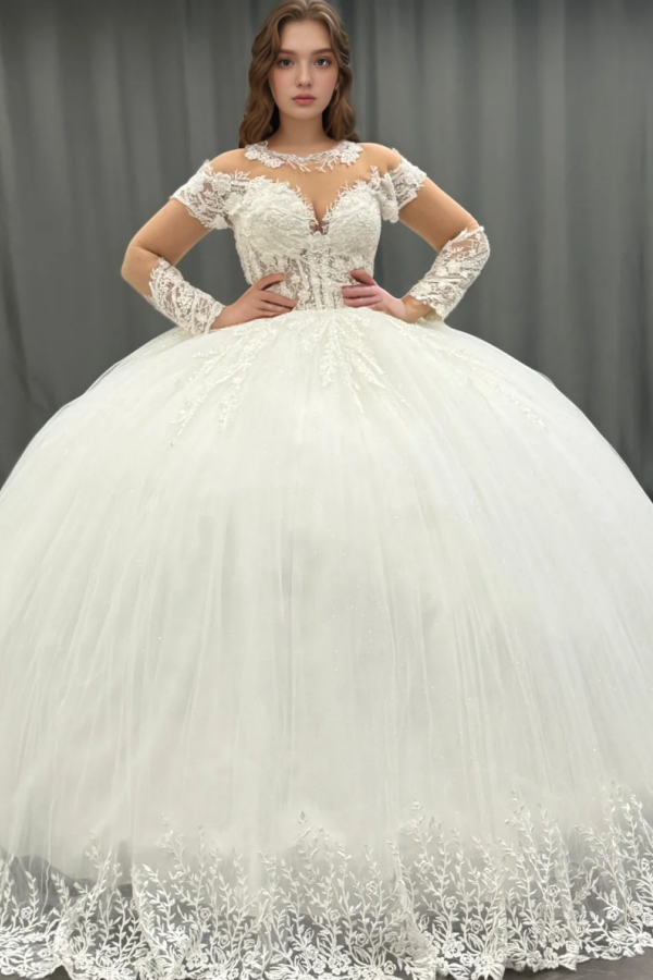 Scoop Neck Long Sleeves Appliques White Quinceanera Dress for Sweet 16 WQ1331