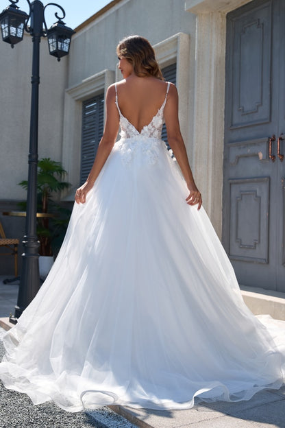 WW1005 - Elegant A-Line V Neck Spaghetti Straps Sleeveless Tulle Wedding Dress Appliques V Back Floor Length Bridal Gown