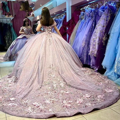 Lilac Shiny Off Shoulder Ball Gown Quinceanera Dresses 2024 Sweet 16 Princess Appliqued Lace Beaded Tiered Ruffle Birthday Party Gowns with Train