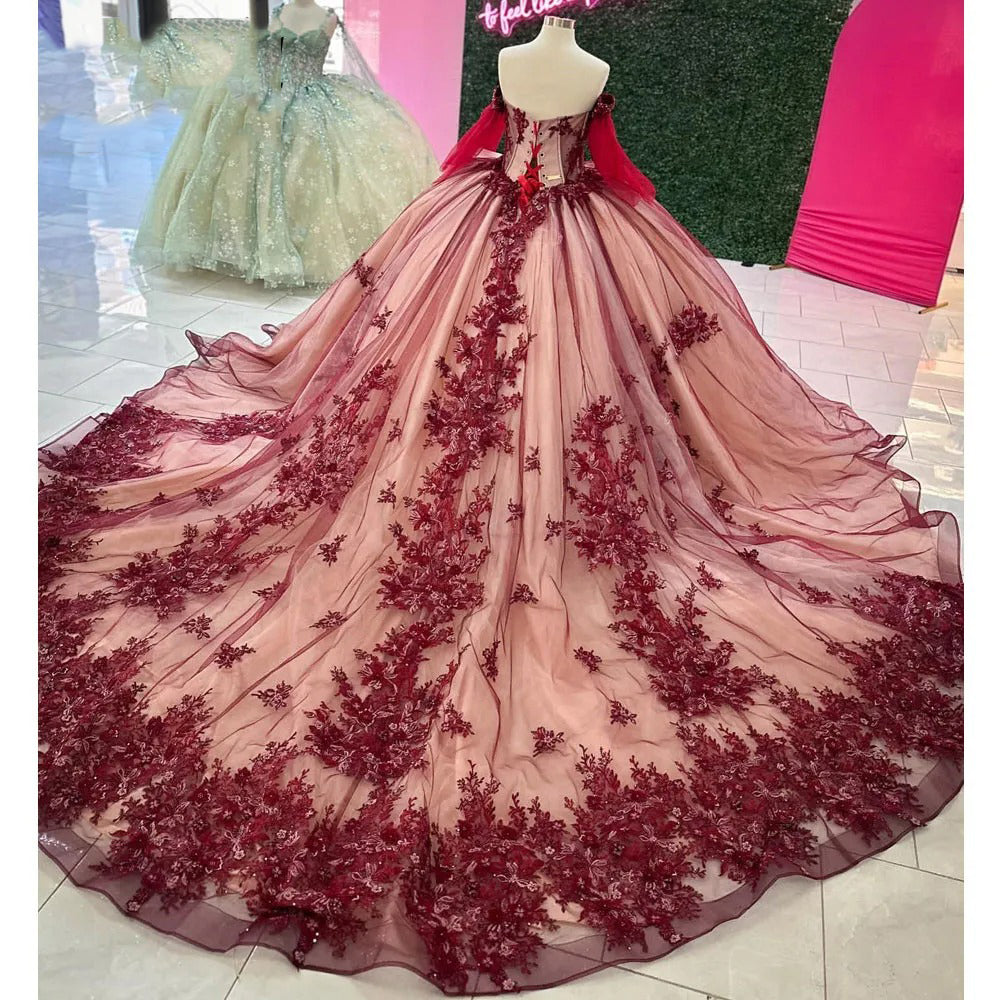 Prinzessin Weinrot Ballkleid Quinceanera Kleid mit langen Ärmeln 2024 3D Blumen Spitzenapplikationen Off Shoulder Perlen Sweet 16 Kleid Geburtstagsparty Kleid