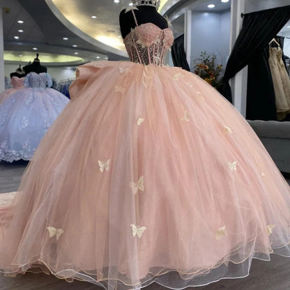 WQ1032 - Elegant Ball Gown Strapless Spaghetti Straps 3D Butterflies Appliques Bow Knot Pink Tulle Princess Evening Dress Quinceanera Dress for Sweet 16