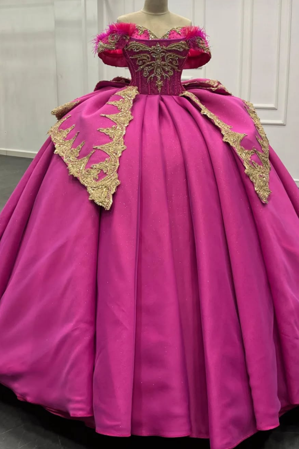Langes Quinceanera-Kleid mit Herzausschnitt für Damen, trägerloses Korsett mit Blumenapplikationen, Perlenbesetztes Tüll-Ballkleid 