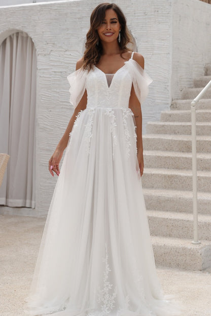 WW1009 - Chic A-Line Off Shoulder Spaghetti Straps Appliques Tulle Wedding Dress Floor Length Lace Up Beach Bride Gown