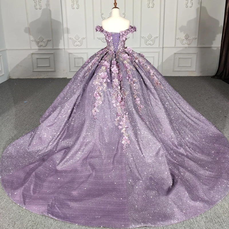 WQ1250 - Glamorous & Luxury Ball Gown Off Shoulder Flowers Lace Appliques Beaded Purple Tulle Quinceanera Dress Princess Birthday Party Gown for Sweet 16