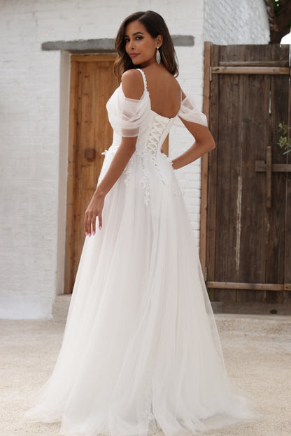 WW1009 - Chic A-Line Off Shoulder Spaghetti Straps Appliques Tulle Wedding Dress Floor Length Lace Up Beach Bride Gown