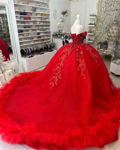 WQ1172 - Luxury & Gorgeous Ball Gown Off Shoulder Beaded Lace Appliques Ruffles Red Tulle Quinceanera Dresses Birthday Party Gown for Sweet 16