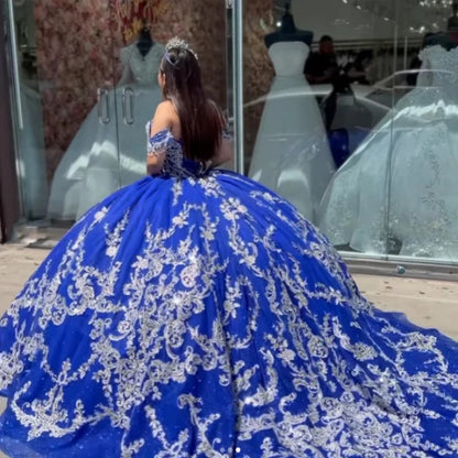 Königsblaues schulterfreies Prinzessin Quinceanera-Kleid Ballkleid mit Spitzenapplikationen und funkelnden Perlen aus Tüll für formelle Abschlussball-Partykleider Sweet 16 Dress