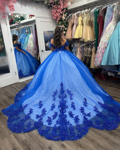 WQ1114 - Glamorous & Gorgeous Ball Gown Off Shoulder Sweetheart Neck Flowers Lace Appliques Beaded Royal Blue Tulle Princess Party Gown Quinceanera Dress for Sweet 16