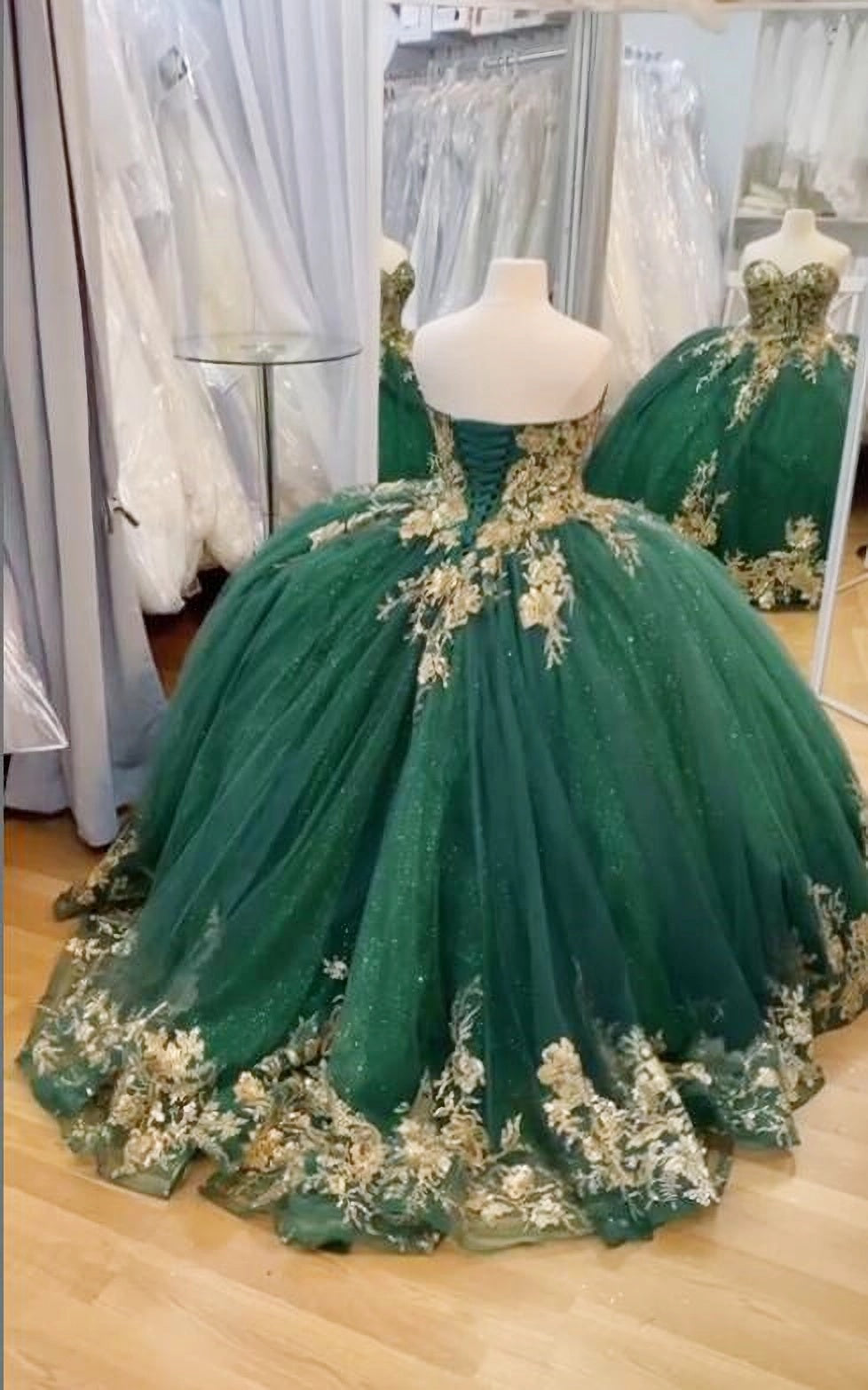 Robes de Quinceanera scintillantes vert émeraude pour femmes, robes de bal, fleurs 3D, appliques, sans bretelles, décolleté en cœur, tulle, bouffantes, robes Sweet 15 16