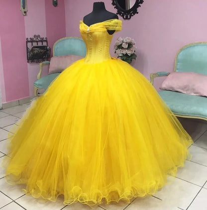 Gelbe Prinzessin Quinceanera Kleider Plus Size Off the Shoulder Ballkleid Tüll Ballkleider Korsett Sweet 16 Abendkleid