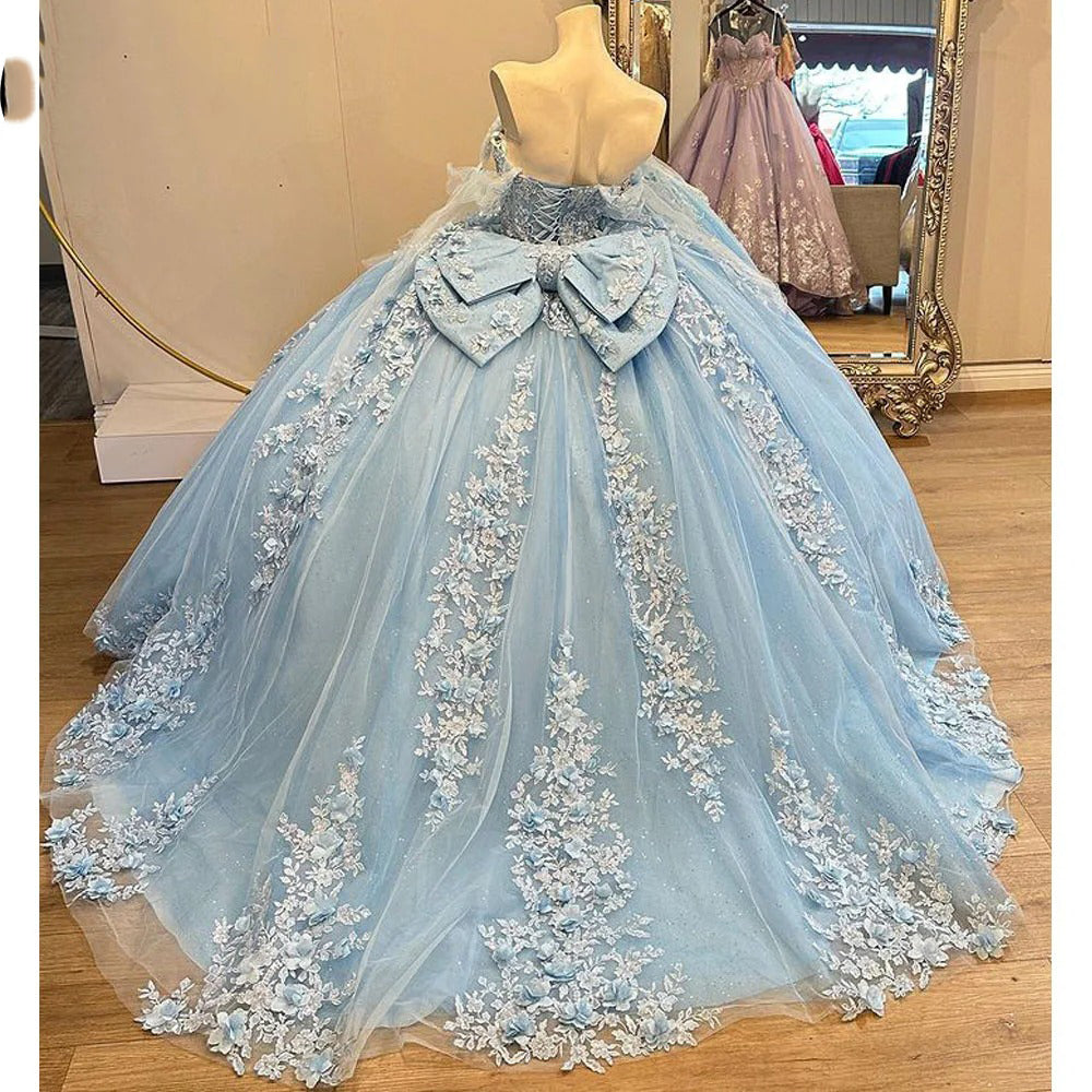 WQ1198 - Chic & Modern Ball Gown Off Shoulder Bow Knot 3D Flower Lace Appliques Beaded Sky Blue Tulle Quinceanera Dress Birthday Party Gown for Sweet 16