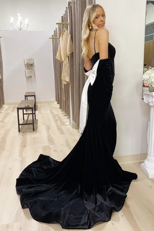 WU1019 - Elegant & Classic Mermaid Strapless Straps Sleeveless Pleated Velvet Black & White Floor Length Prom Dress Evening Party Gown with Train