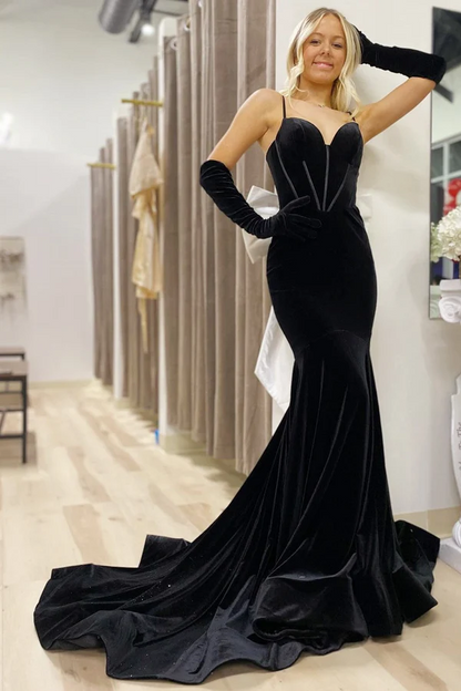 WU1019 - Elegant & Classic Mermaid Strapless Straps Sleeveless Pleated Velvet Black & White Floor Length Prom Dress Evening Party Gown with Train