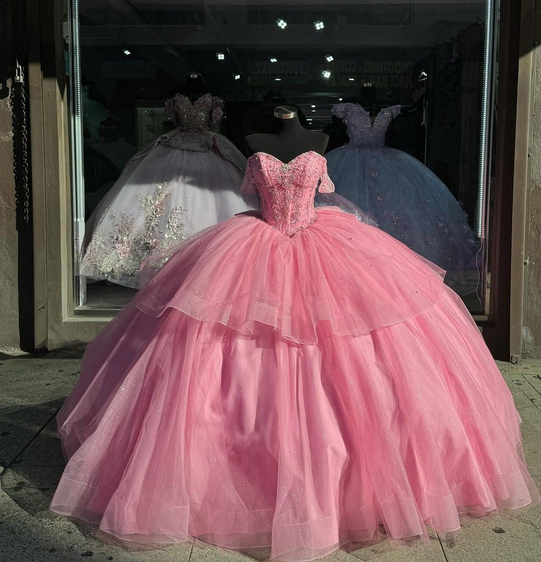 Rosa schulterfreies Sweetheart-Korsett-Ballkleid-Prinzessin-Quinceanera-Kleider mit Perlen verzierten Tüllrüschen, formelle Abschlussball-Partykleider, Sweet 16-Kleid