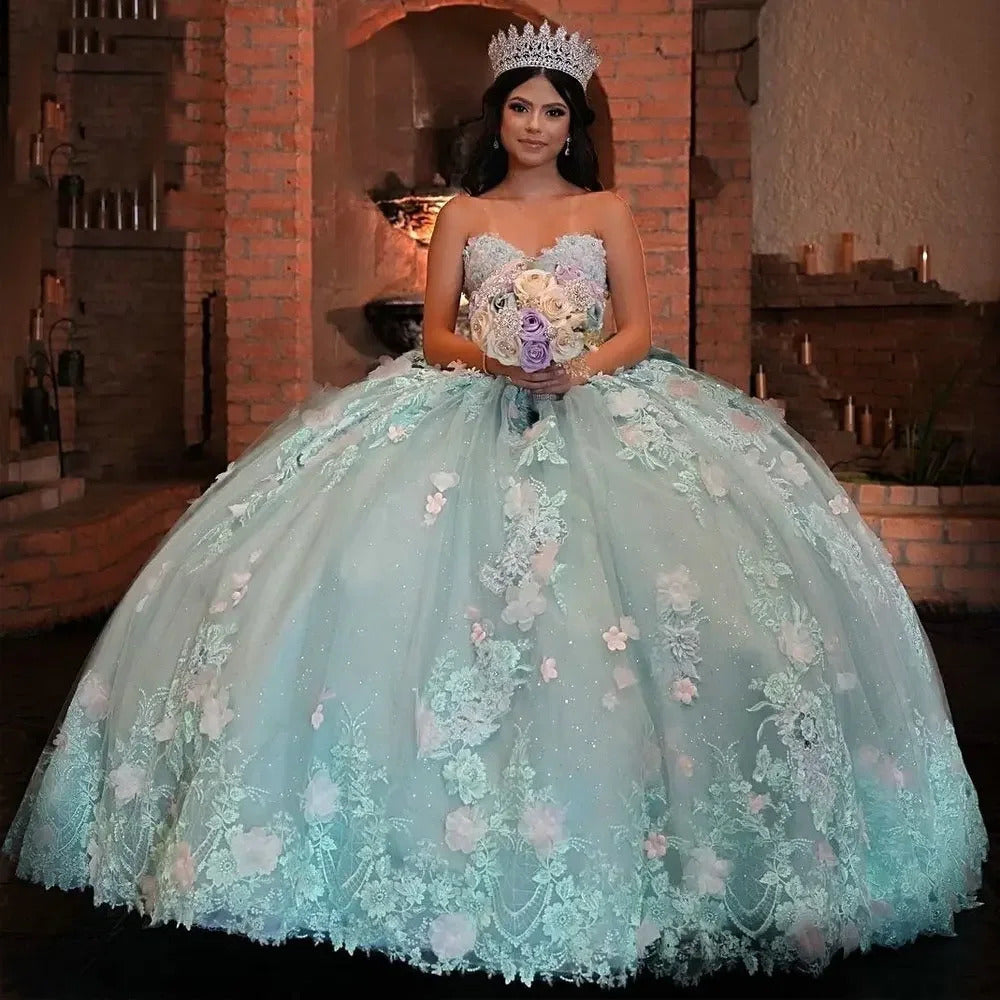 WQ1060 - Ball Gown Strapless Sleeveless 3D Flower Lace Appliques Sky Blue Tulle Quinceanera Dress for Sweet 16