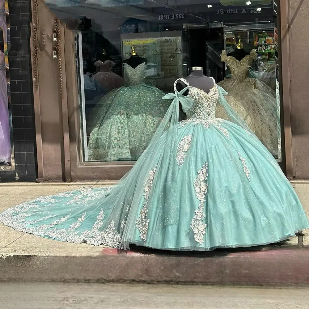 Robe de Quinceanera vert menthe 2024, robe de bal en tulle pailleté, décolleté en cœur, fleurs 3D, appliques en dentelle, robe perlée Sweet 16 pour femmes