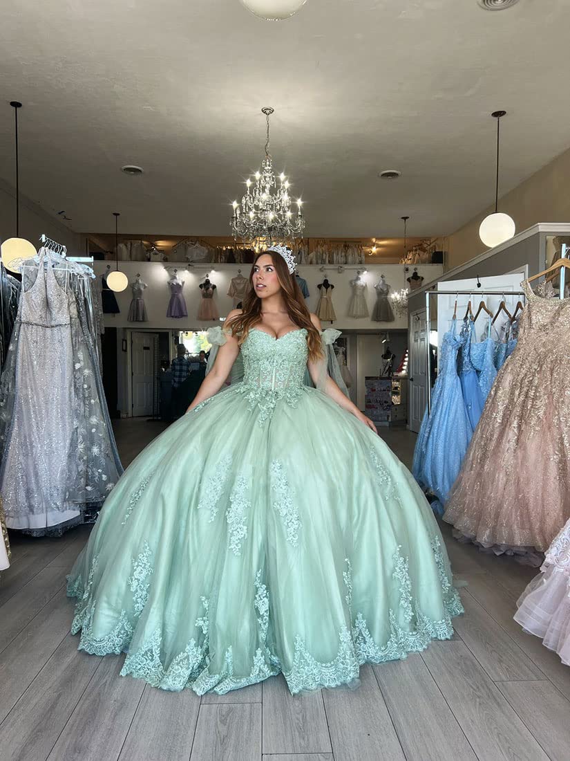 WQ1038 - Gorgeous Ball Gown Off Shoulder Lace Appliques Beaded Mint Green Tulle Quinceanera Dress for Sweet 16