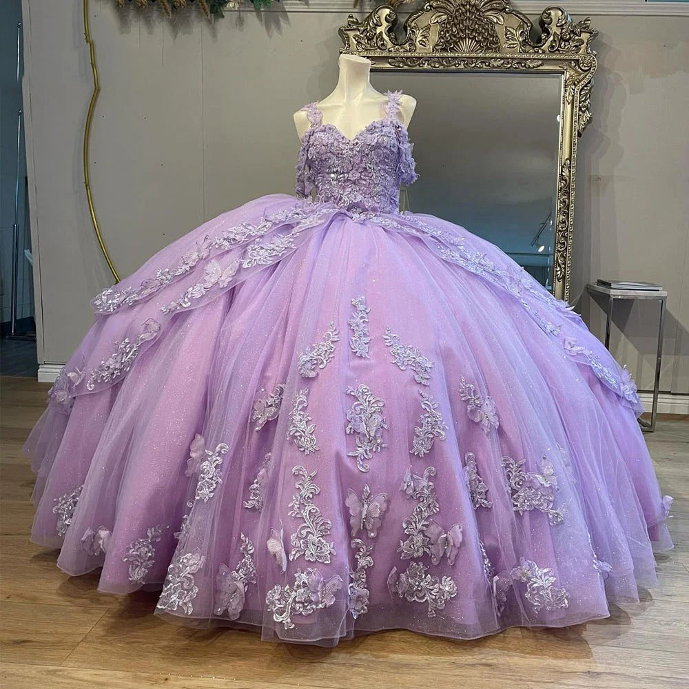 WQ1199 - Chic & Cute Ball Gown Off Shoulder Lace Applique Beaded Tiered Ruffles Lilac Tulle Quinceanera Dress Birthday Party Princess Gown for Sweet 16