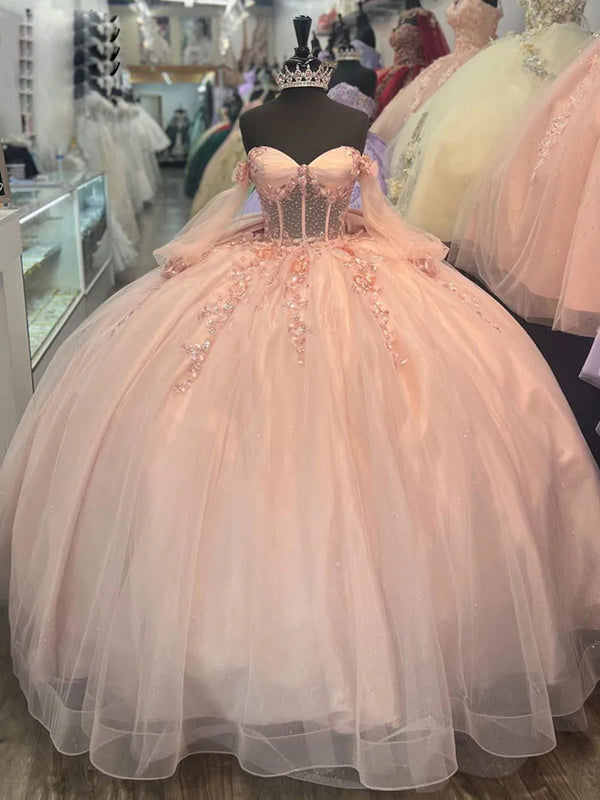 Rosa schulterfreies Quinceanera-Kleid, herzförmiger Ausschnitt, Tüllkorsett, Prinzessinnen-Ballkleid, Perlen, 3D-Blumenapplikationen, süßes 15.-16.-Partykleid