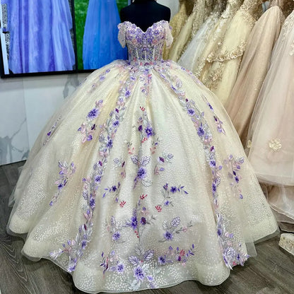 Princess Off Shoulder Beading Corset Quinceanera Dresses Sweetheart Ball Gown Floral Appliques Lace Sweet 15 16 Birthday Party Gown