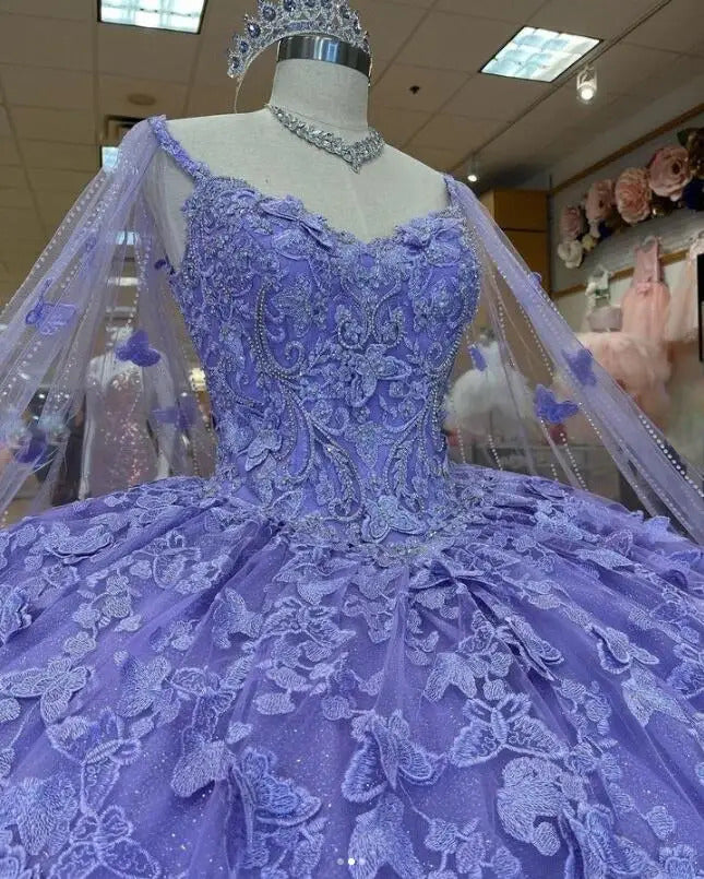 WQ1068 - Ball Gown Sweetheart Neck Long Sleeves 3D Butterfly Lace Appliques Beaded Lavender Tulle Quinceanera Dress for Sweet 16