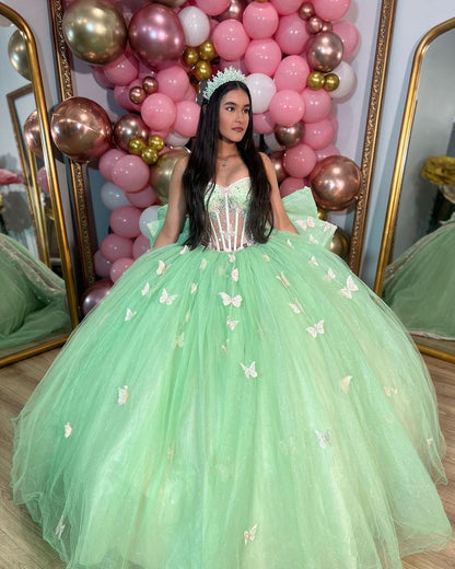 WQ1126 - Chic & Modern Ball Gown Sweetheart Neck 3D Butterfly Appliques Bow Knot Mint Green Tulle Princess Evening Party  Gown Quinceanera Dress for Sweet 16