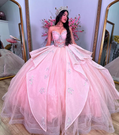 WQ1156 - Cute & Sweet Ball Gown Sweetheart Neck Lace Flower Appliques Tiered Ruffles Pink Tulle Princess Quinceanera Dress Formal Evening Dress for Sweet 16