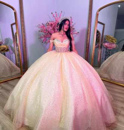 WQ1151 - Gorgeous Ball Gown Off Shoulder Sleeveless Beaded Tulle Quinceanera Dress Princess Evening Party Gown for Sweet 16