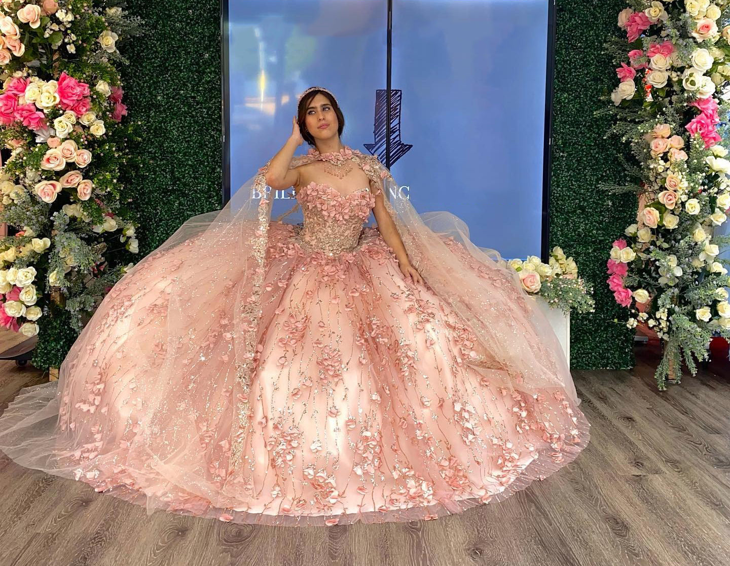 WQ1135 - Cute & Chic Ball Gown Strapless Cape 3D Floral Appliques Beaded Rose Pink Tulle Quinceanera Dress for Sweet 16