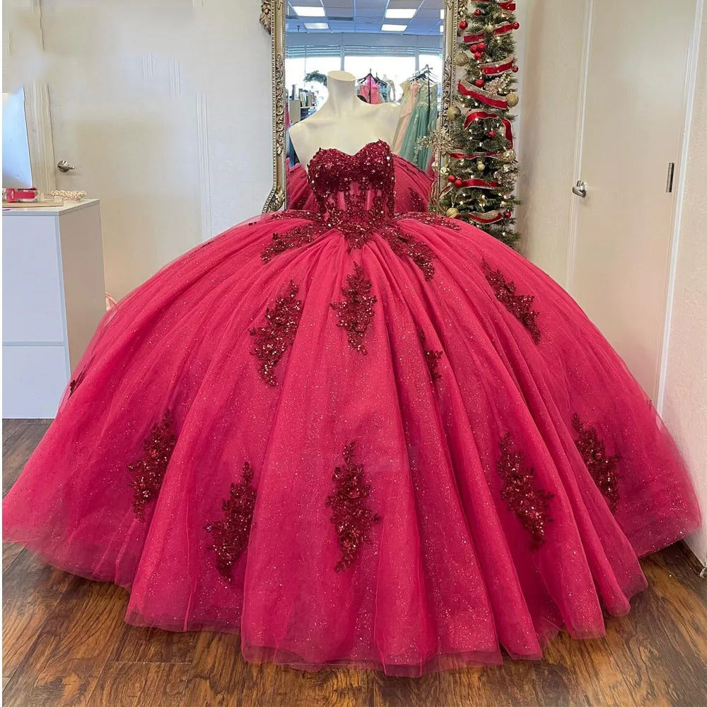 Red Strapless Sweetheart Ball Gown Quinceanera Dresses Sleeveless Appliques Lace Beading Corset Glitter Tulle Sweet 16 Princess Party Gown